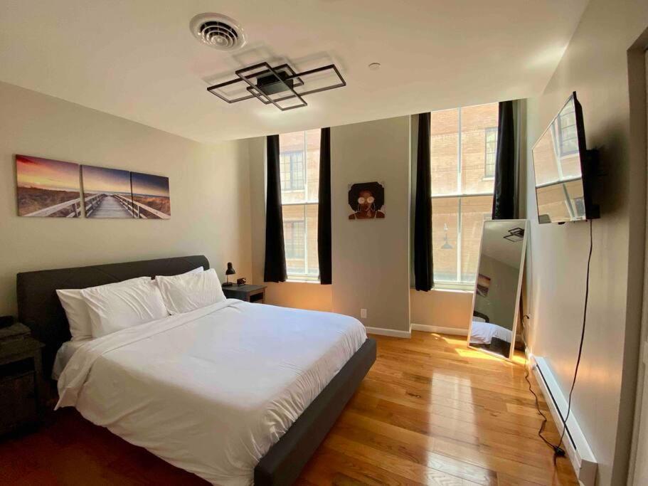 Downtown Albany 2 Bedroom + Workstation @ The Mark Экстерьер фото